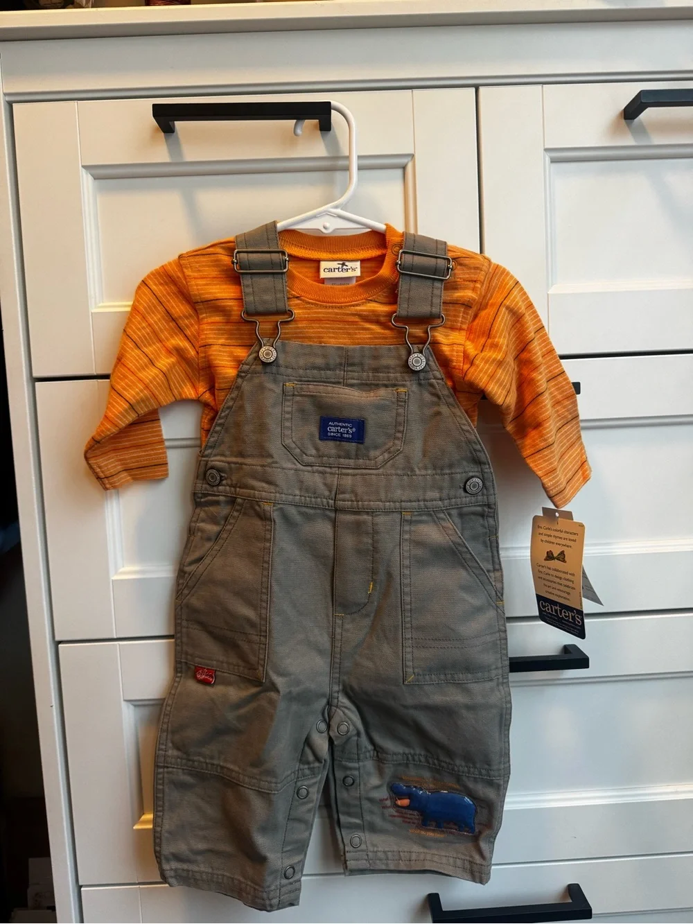 NWT vintage Carters/Osh Kosh 3-9 months outfits, Eric Carle